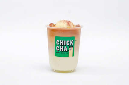 ChickCha - Ice cream on top - Iced chai